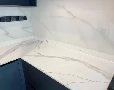 What is the quality of white granite?