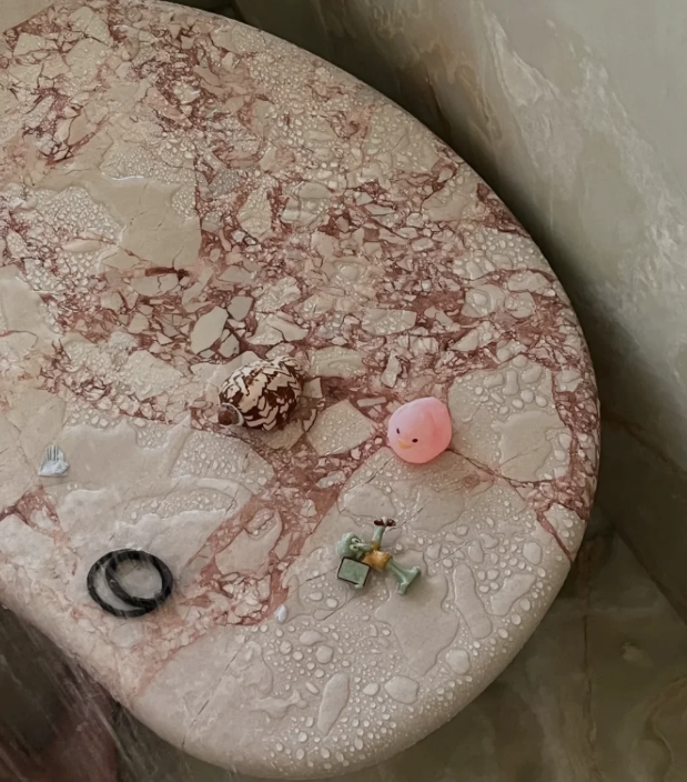 calacatta pink marble table